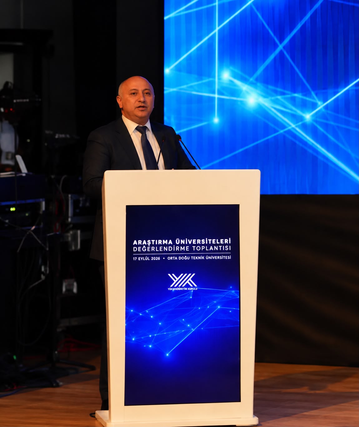 Prof. Dr. Memet Vezir Kahraman