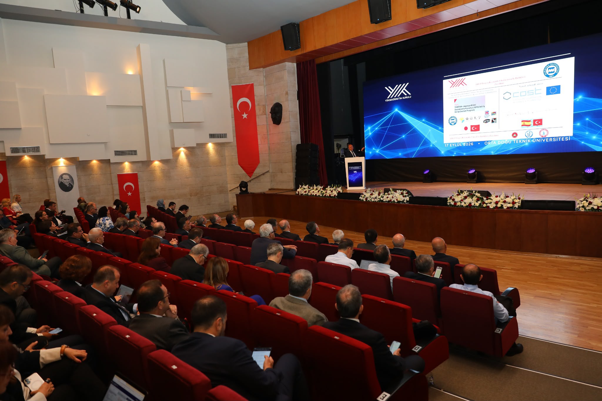 Prof. Dr. Memet Vezir Kahraman'ın ADEP proje sunumu